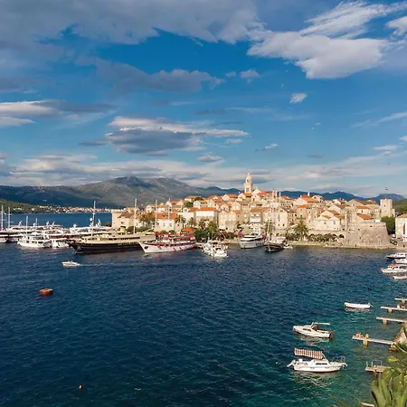 Stunning In Crnja Luka With Wifi * Prigradica
